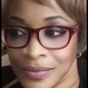 Meet your Posher, Sherrylynn